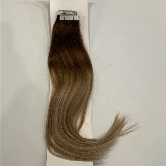 Sunny Hair Tape in Human Hair Extensions - Picture 3 of 9